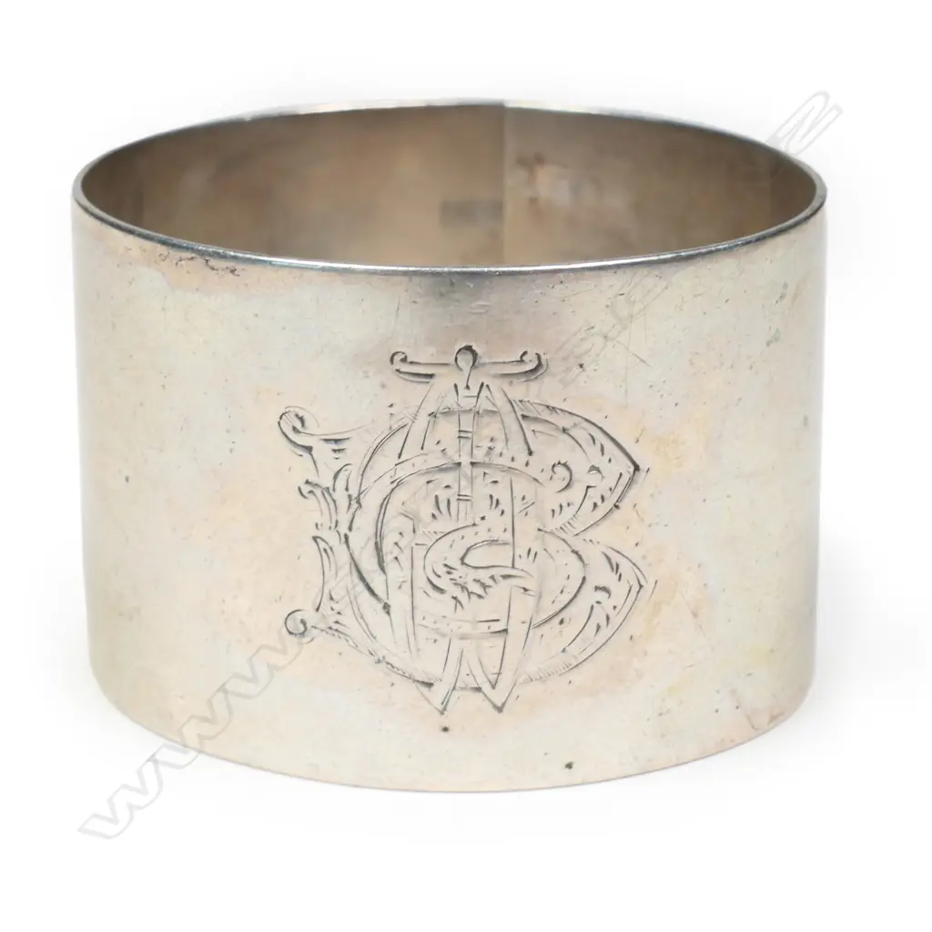 G & T Young (Dunedin) silver napkin ring, Image 1++